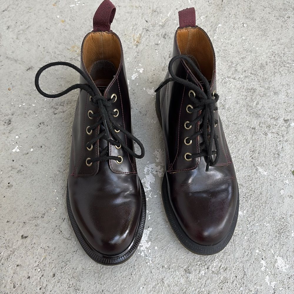 Dr Martens Emmeline boots
